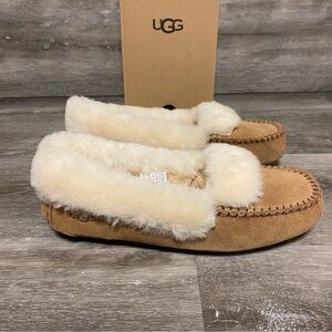 UGG | Dakota Spill Seam Moccasin Slippers In Chestnut Holiday Gift